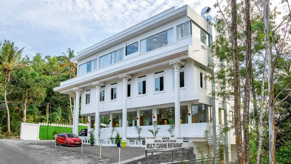 HOTEL WHITE HOUSE MUNNAR