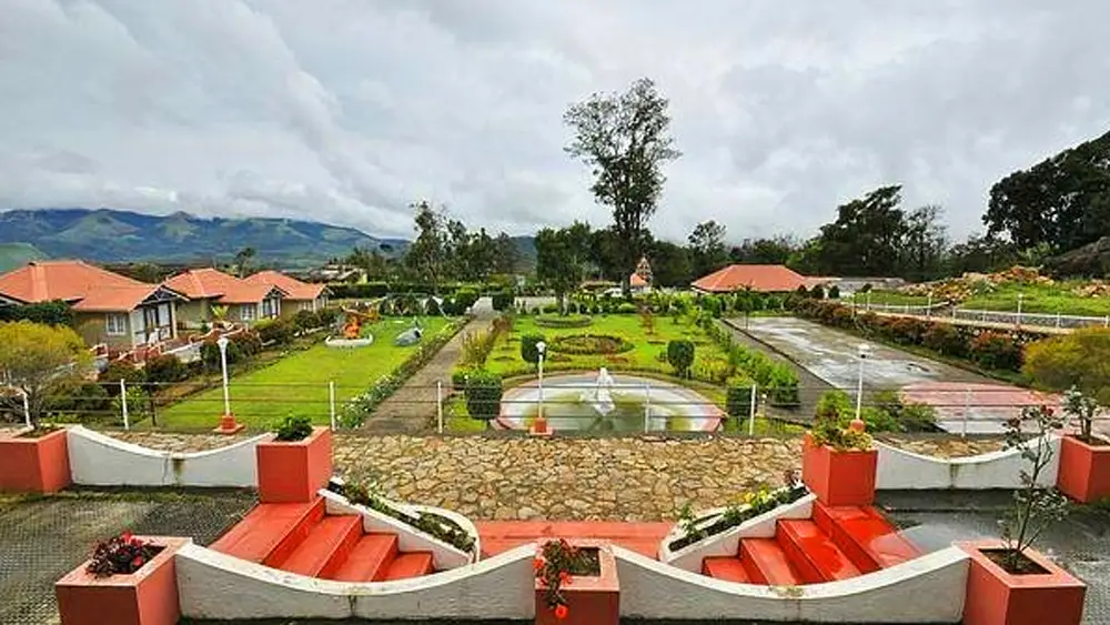 HOLIDAY HEAVEN RESORT MUNNAR