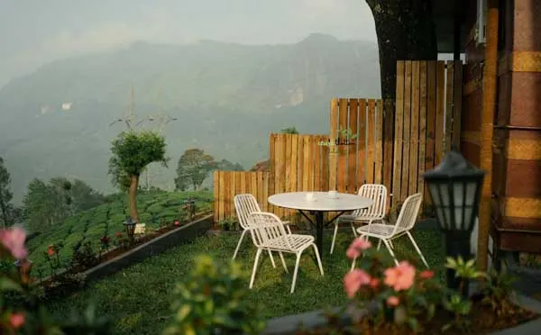 Chayathottam Holidays