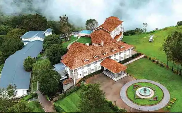 LE MONTFORT MUNNAR