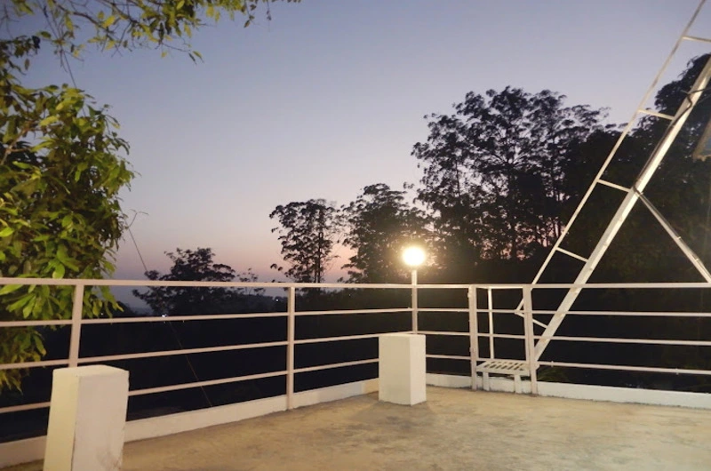 Drizzle_Valley_Cottage_Munnar