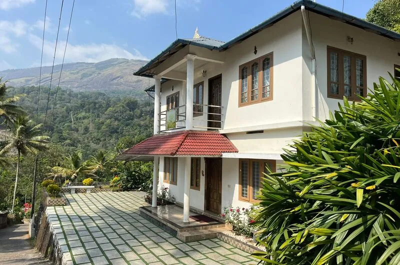 nature-family-homestay-munnar