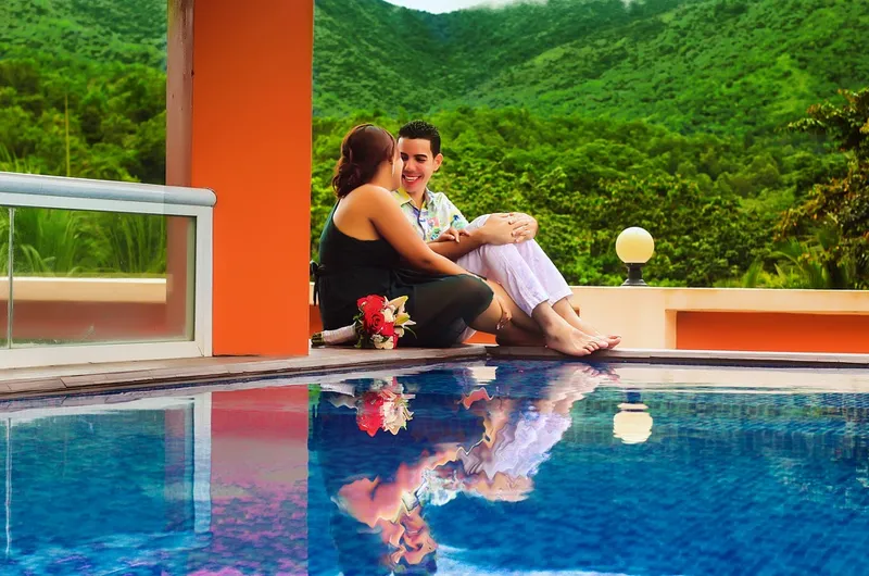 6-Day Essential Kerala Honeymoon Package: From Heritage to Houseboats