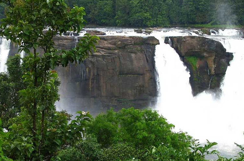 12-Day Majestic Kerala Grand Tour: Nature, Culture & Backwaters